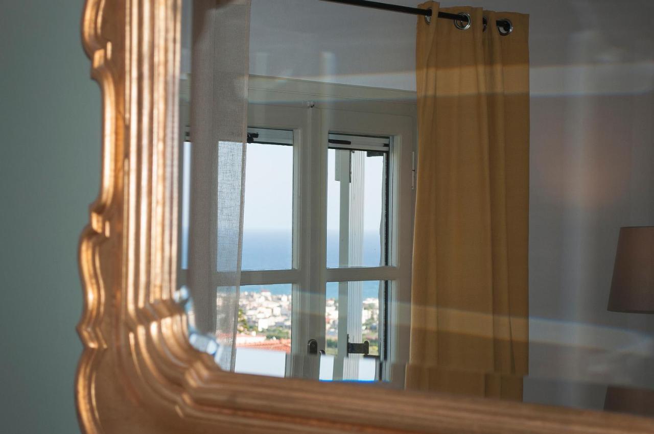 Adorable Country House With Sea & Church View! Kokkini Hani エクステリア 写真